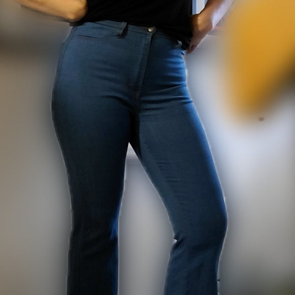 🦇2/$15-Vibrant jeans - Picture 12 of 16